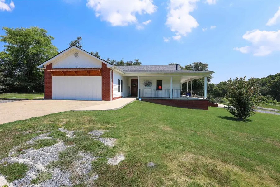903 S 3rd Street, Glenwood, AR 71943 - #2