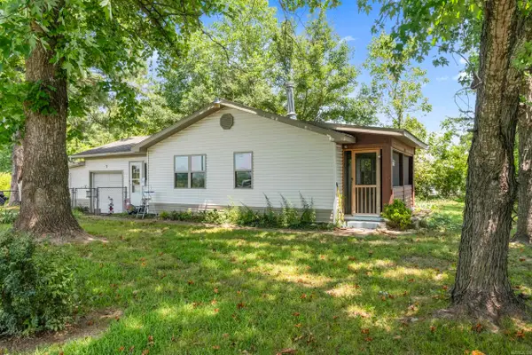 Address Withheld By Seller, Gassville, AR 72635