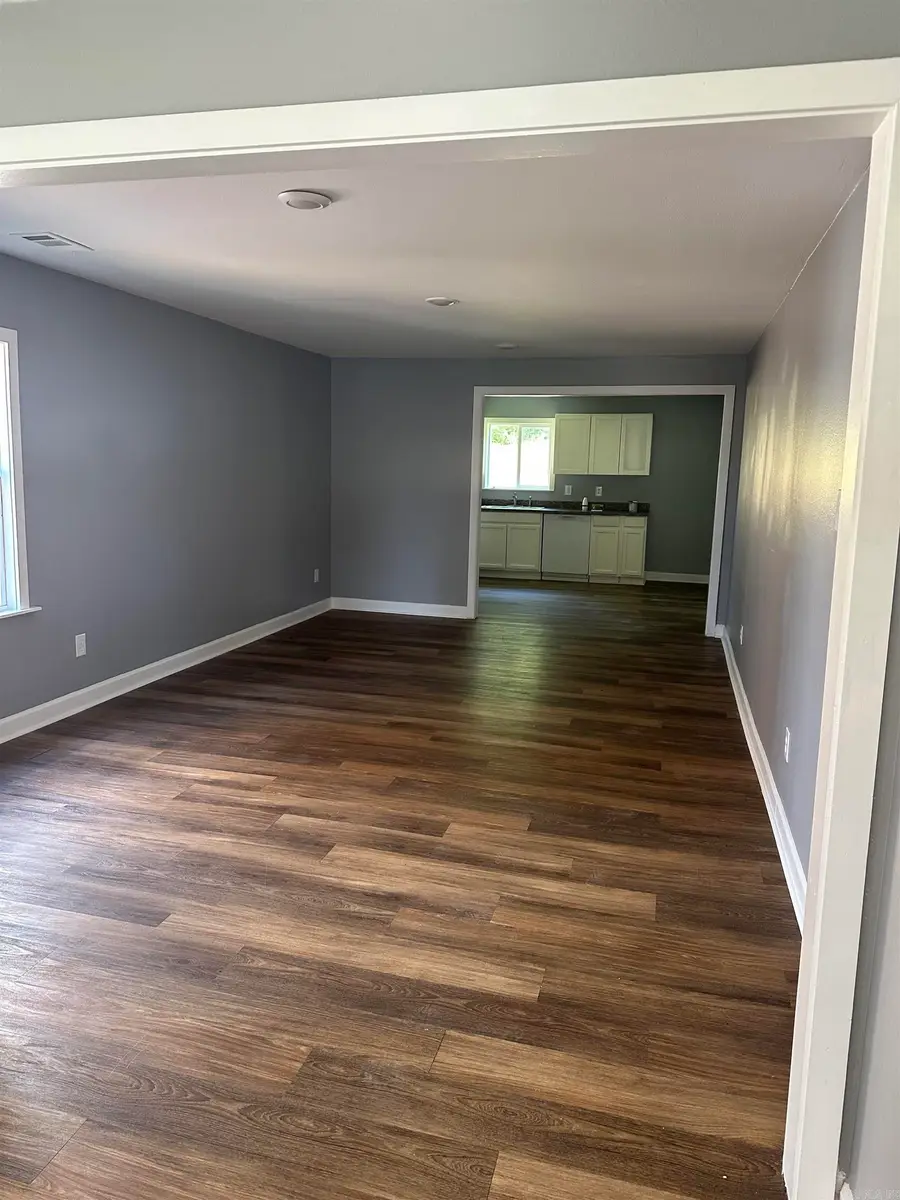 2207 W Long 17th, North Little Rock, AR 72114 - #3