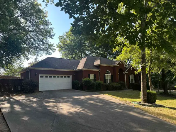 153 Shady Woods Court, Hot Springs, AR 71901