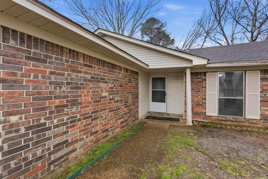 207 Fairway Drive, Conway, AR 72034 - #3