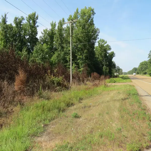 8209 S Highway 79, Pine Bluff, AR 71603