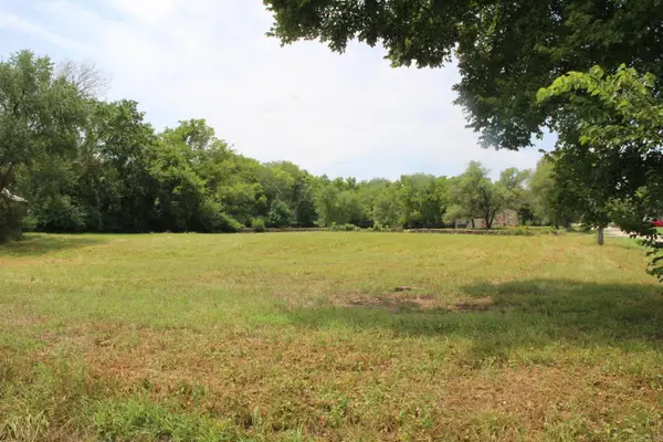 Lots 1-8 4th Street, Yellville, AR 72687