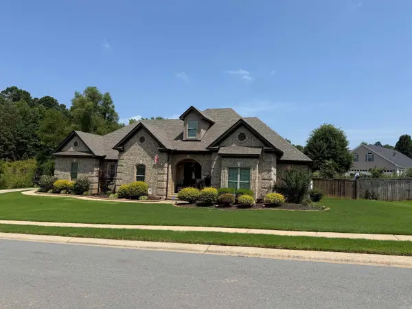 514 Clayton Oaks Drive, Benton, AR 72019