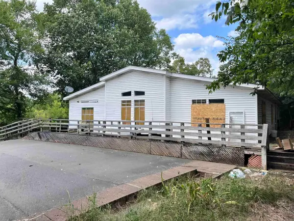 294 Ledgerock Rd, Hot Springs, AR 71913