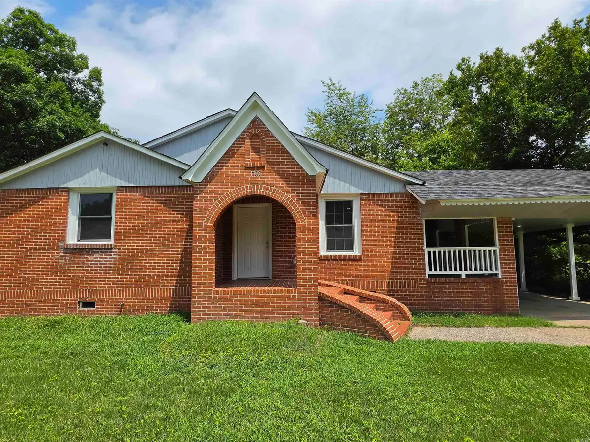 1703 W 19th St, North Little Rock, AR 72114 - #1