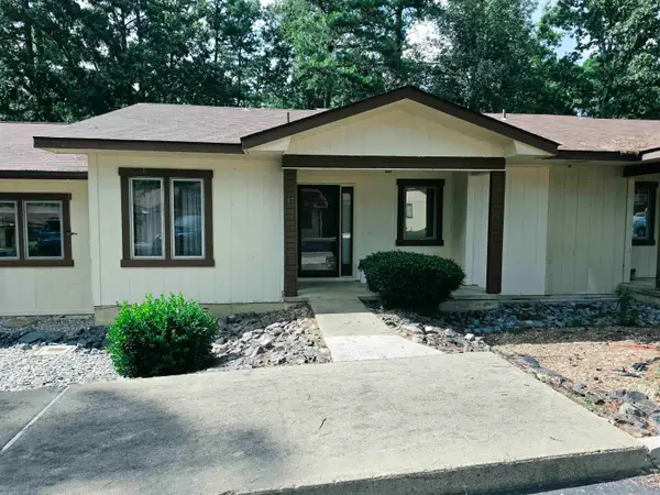 17 Lindsay Lane, Hot Springs Village, AR 71909