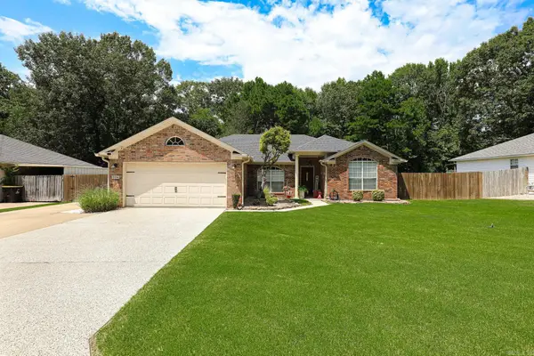 704 Sheffield Drive, Bryant, AR 72022
