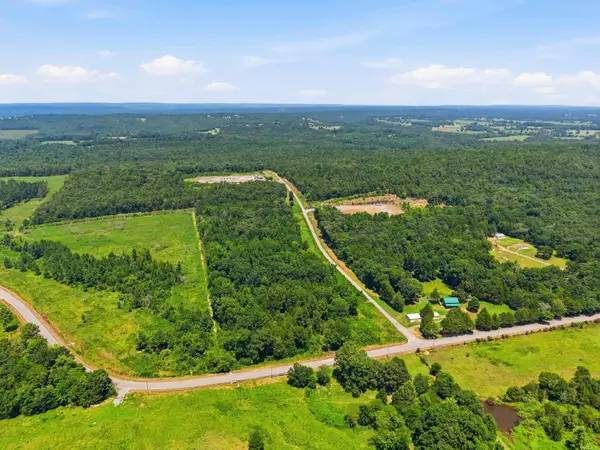 W Republican Road, Greenbrier, AR 72058