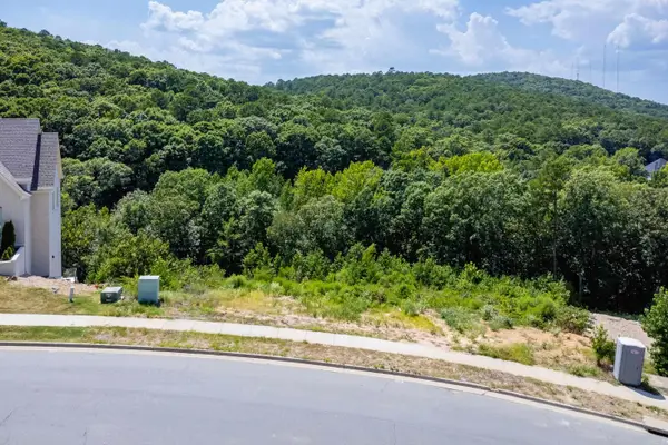 21 Falstone Drive, Little Rock, AR 72223