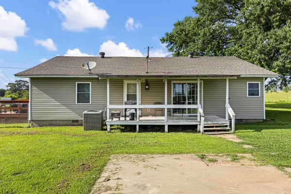 583 Grandview Road, Center Ridge, AR 72027