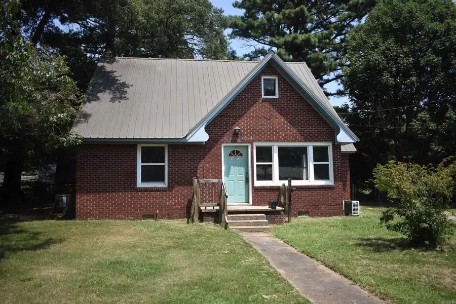 1506 E Moore Avenue, Searcy, AR 72143 - #2