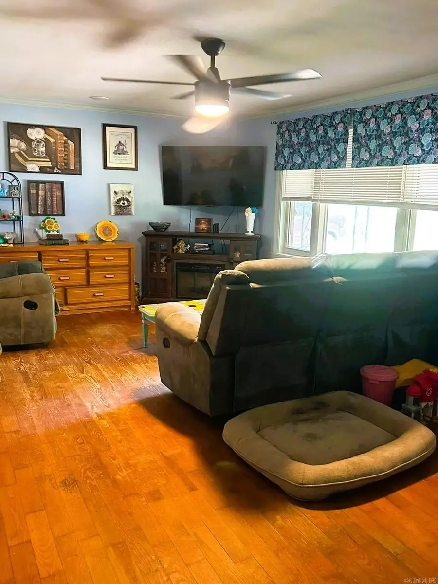 2225 W Hwy 16, Clinton, AR 72031 - #2