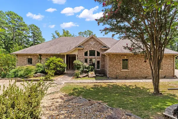 35 Derecho Way, Hot Springs Village, AR 71909