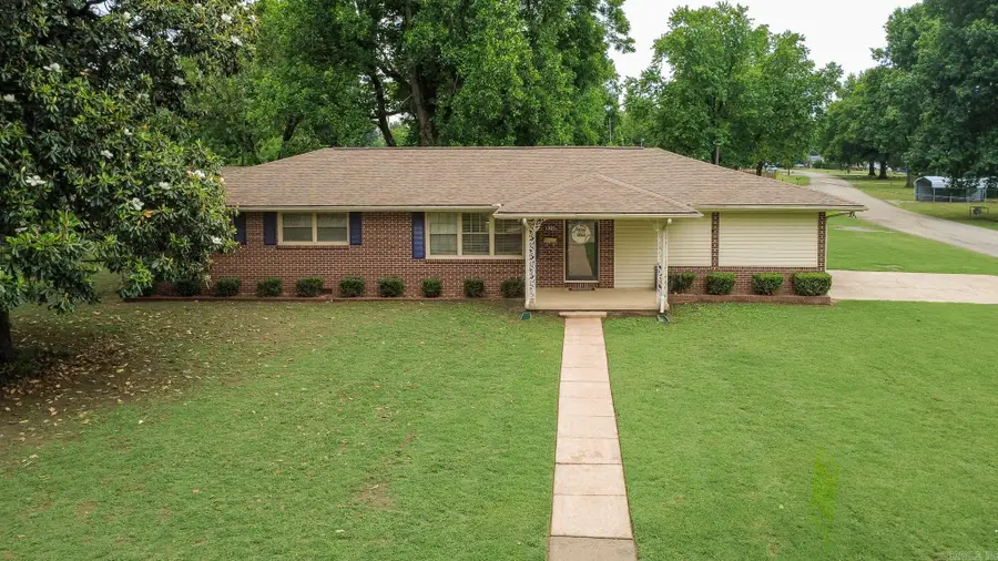 1305 Columbia Street, Corning, AR 72422 - #3