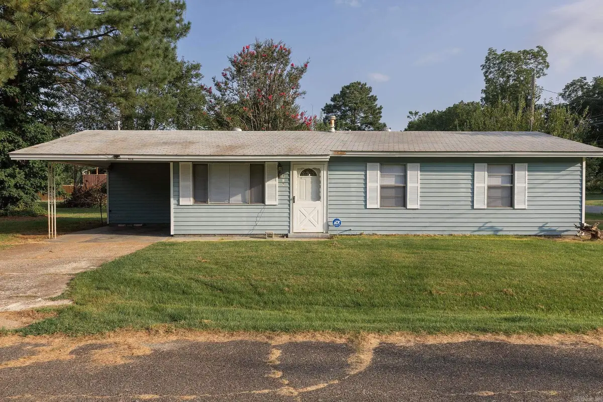 907 S 3rd St, Judsonia, AR 72081 - #1