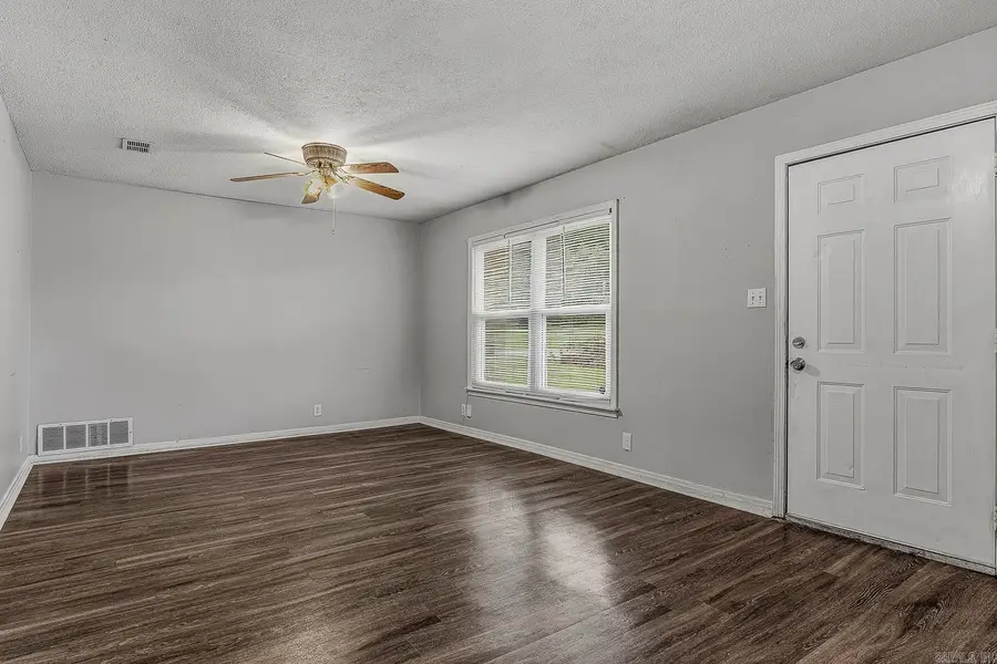 1721 Westwood Drive, Jonesboro, AR 72401 - #3