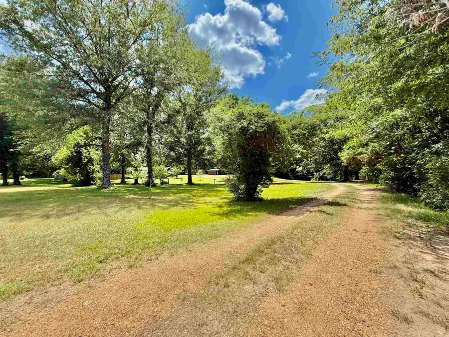 3068 S Hwy 79 Highway, Camden, AR 71701 - #2
