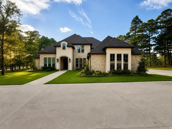 333 Augusta Dr, El Dorado, AR 71730
