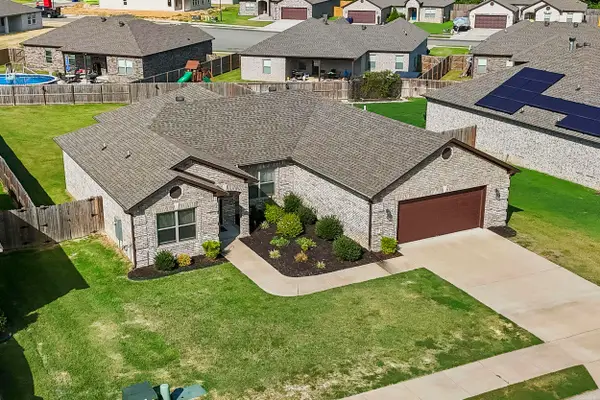 17 Sienna Dr, Cabot, AR 72023