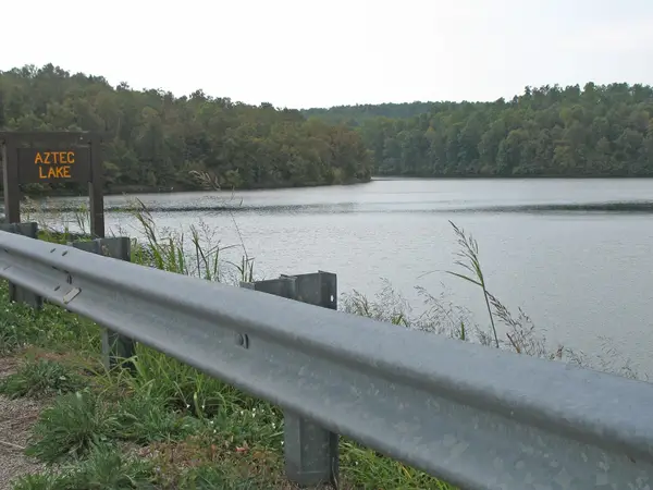 Hualapi Drive, Cherokee Village, AR 72529