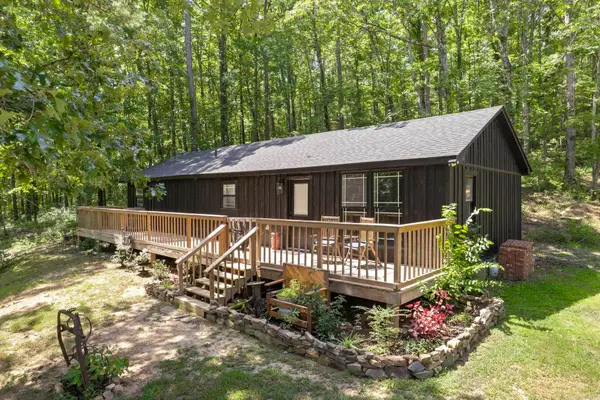 599 Pebble Drive, Clinton, AR 72031