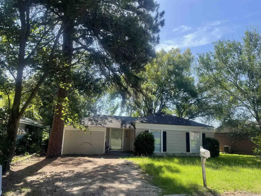 945 Guam Street, Wake Village, TX 75501 - #2