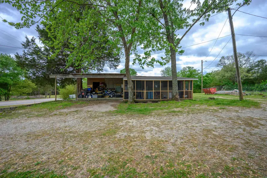 340 N Main Street, Mount Pleasant, AR 72561 - #2