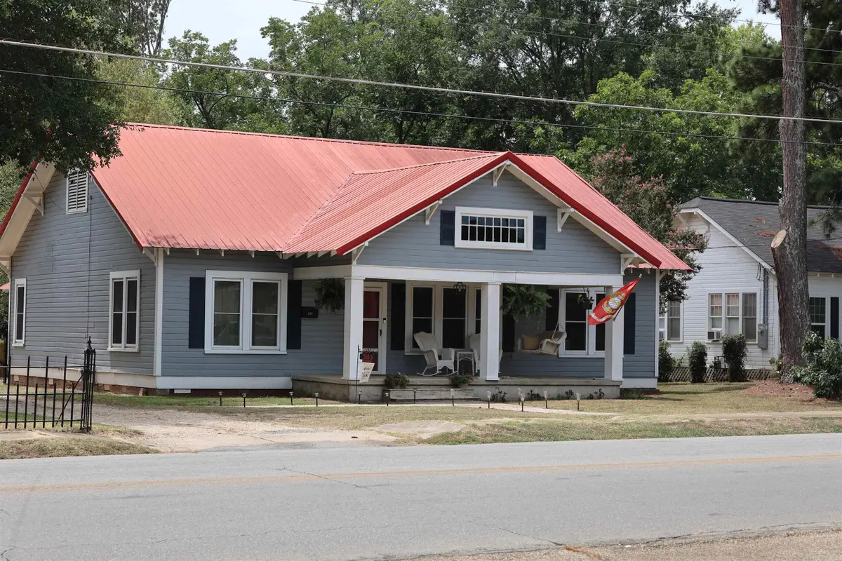 303 W Pine Street, Warren, AR 71675 - #1