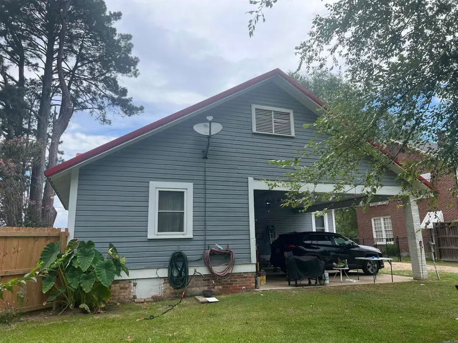 303 W Pine Street, Warren, AR 71675 - #3