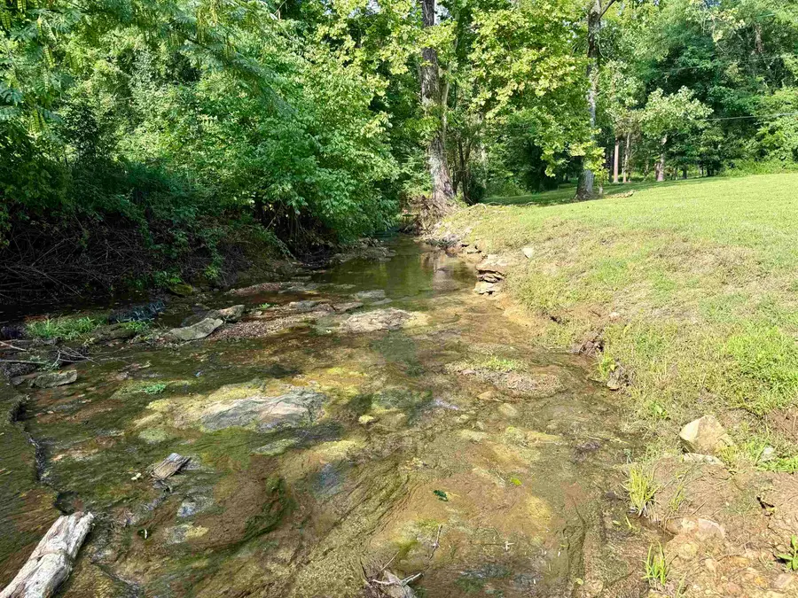 284 Burgundy Pl., Melbourne, AR 72556 - #3