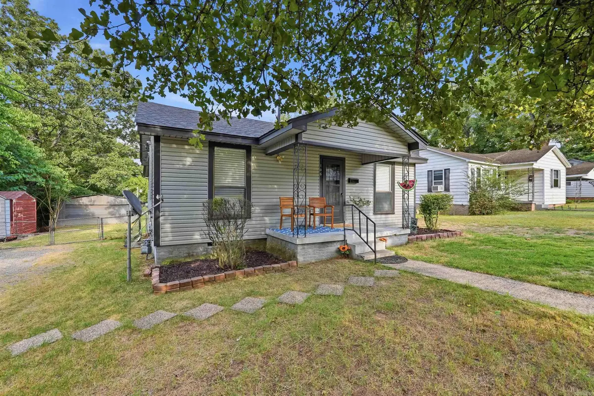 106 Glenora Ave, Sherwood, AR 72120 - #1