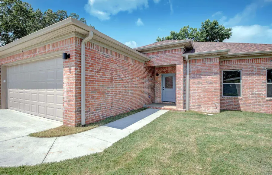 14 Oxford Run Court, Little Rock, AR 72209 - #2