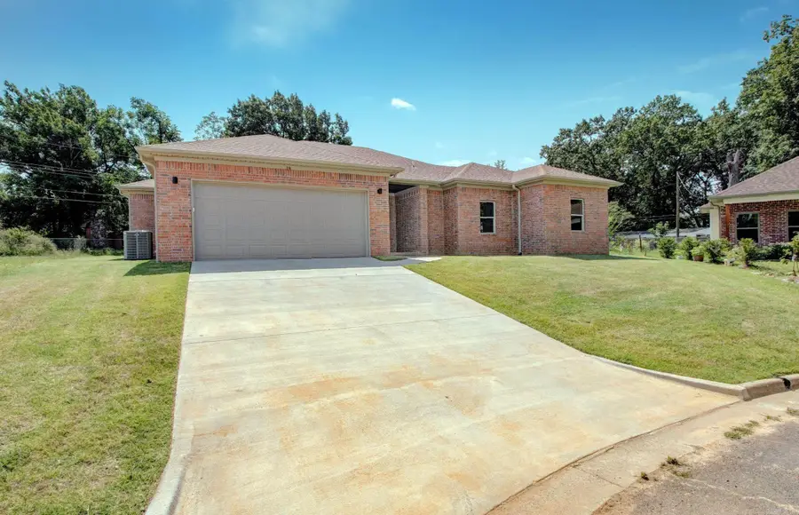 19 Oxford Run Court, Little Rock, AR 72209 - #2