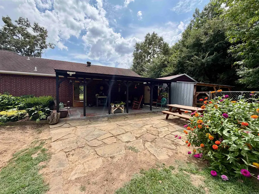 172 Jack Street, Clarksville, AR 72830 - #3