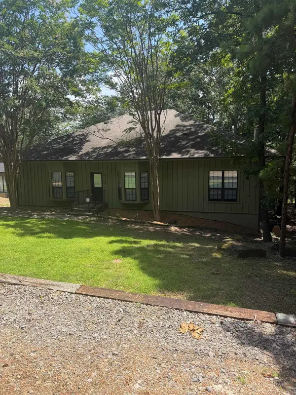 916 Sugar Maple Drive, Heber Springs, AR 72543