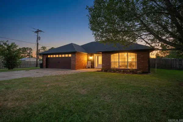 1700 Valley View Dr, Mena, AR 71953
