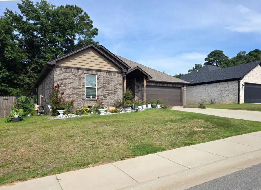 2809 Whisker Way, Benton, AR 72015 - #2
