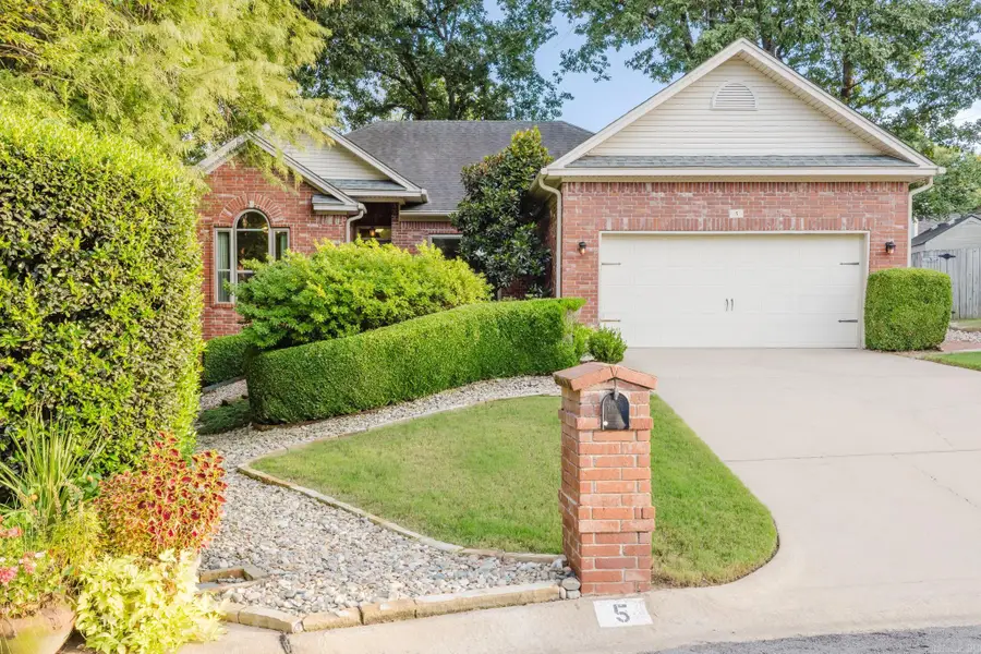 5 Woodbrook Court, Little Rock, AR 72211 - #3