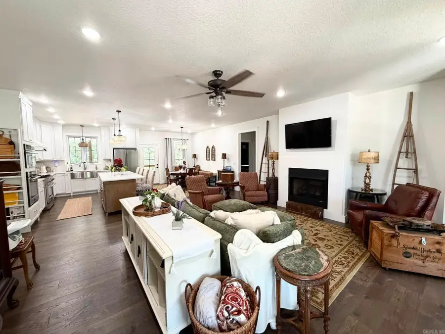 427 Highland Drive, Mountain View, AR 72560 - #3