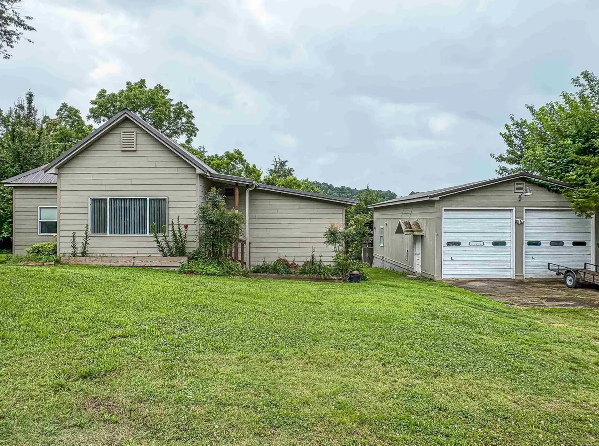 504 Mclean Avenue, Cotter, AR 72626 - #1
