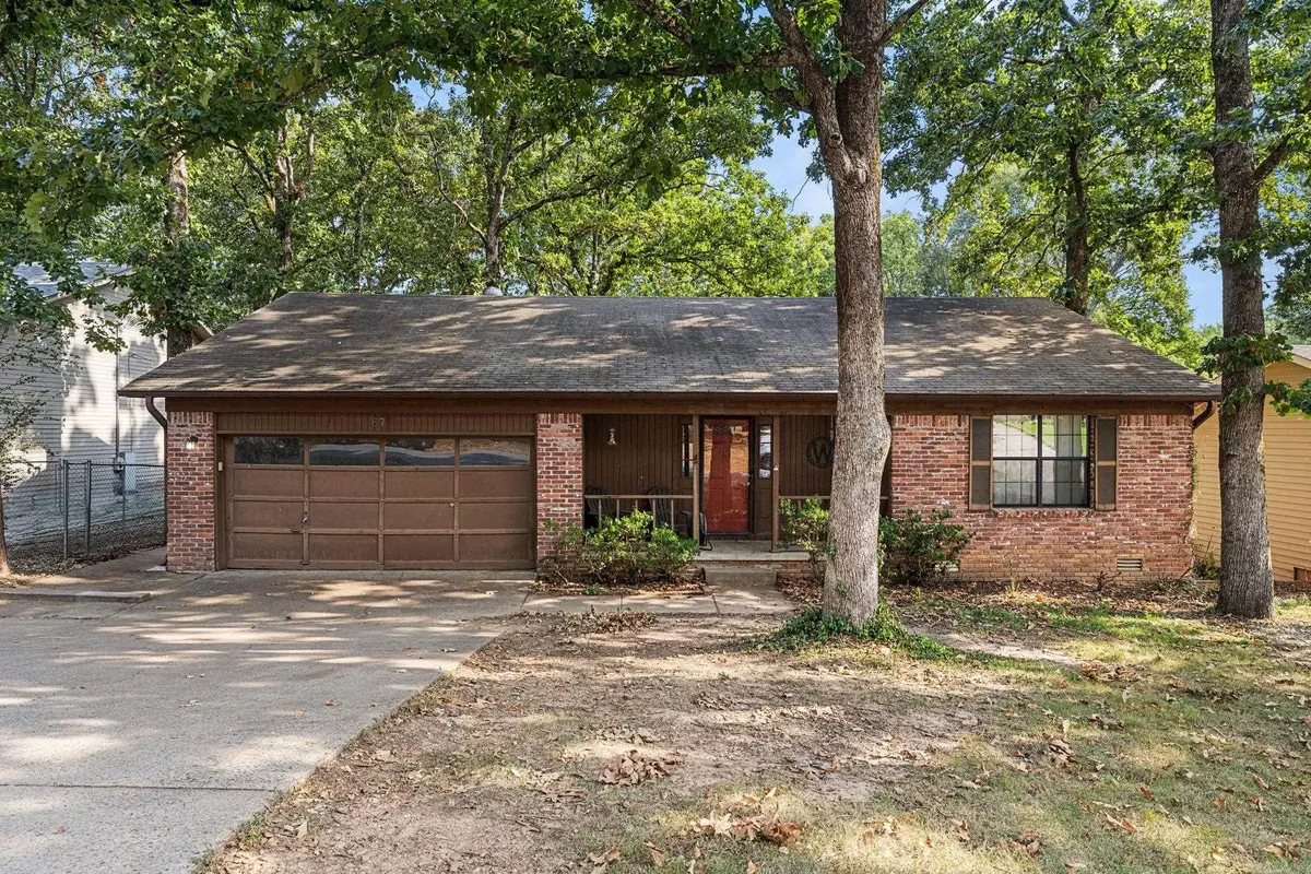 67 Creekwood Drive, Sherwood, AR 72076 - #1