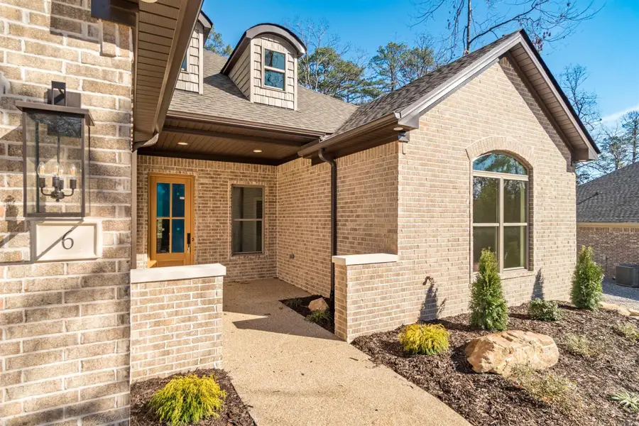 6 Acambaro Place, Hot Springs Village, AR 71909 - #3