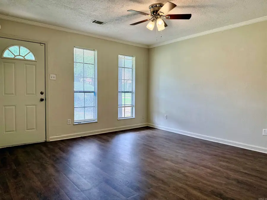 46 Wright Circle, Jacksonville, AR 72076 - #3