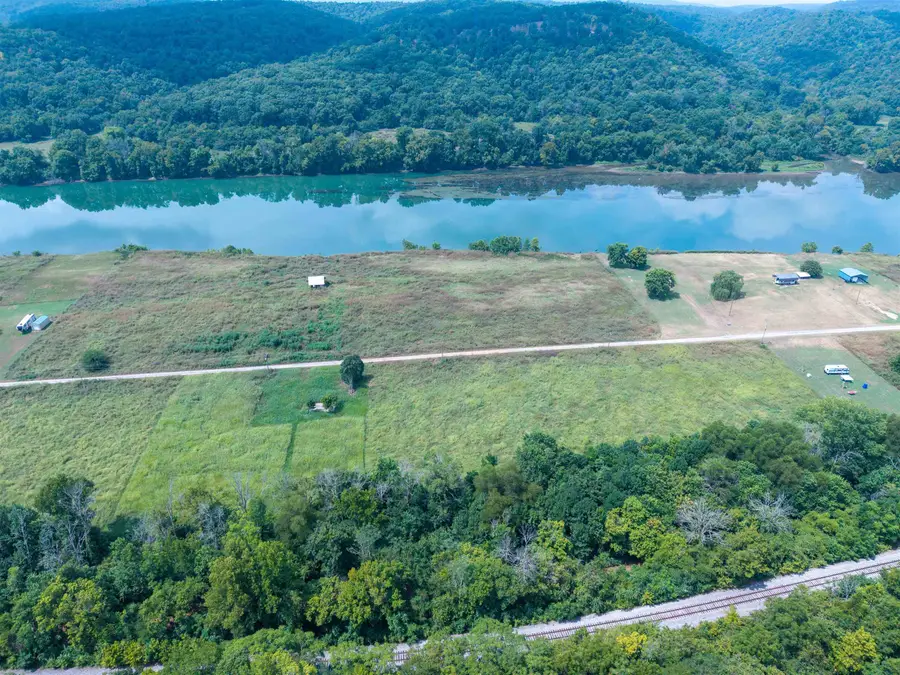 69 White River Run, Guion, AR 72540 - #2