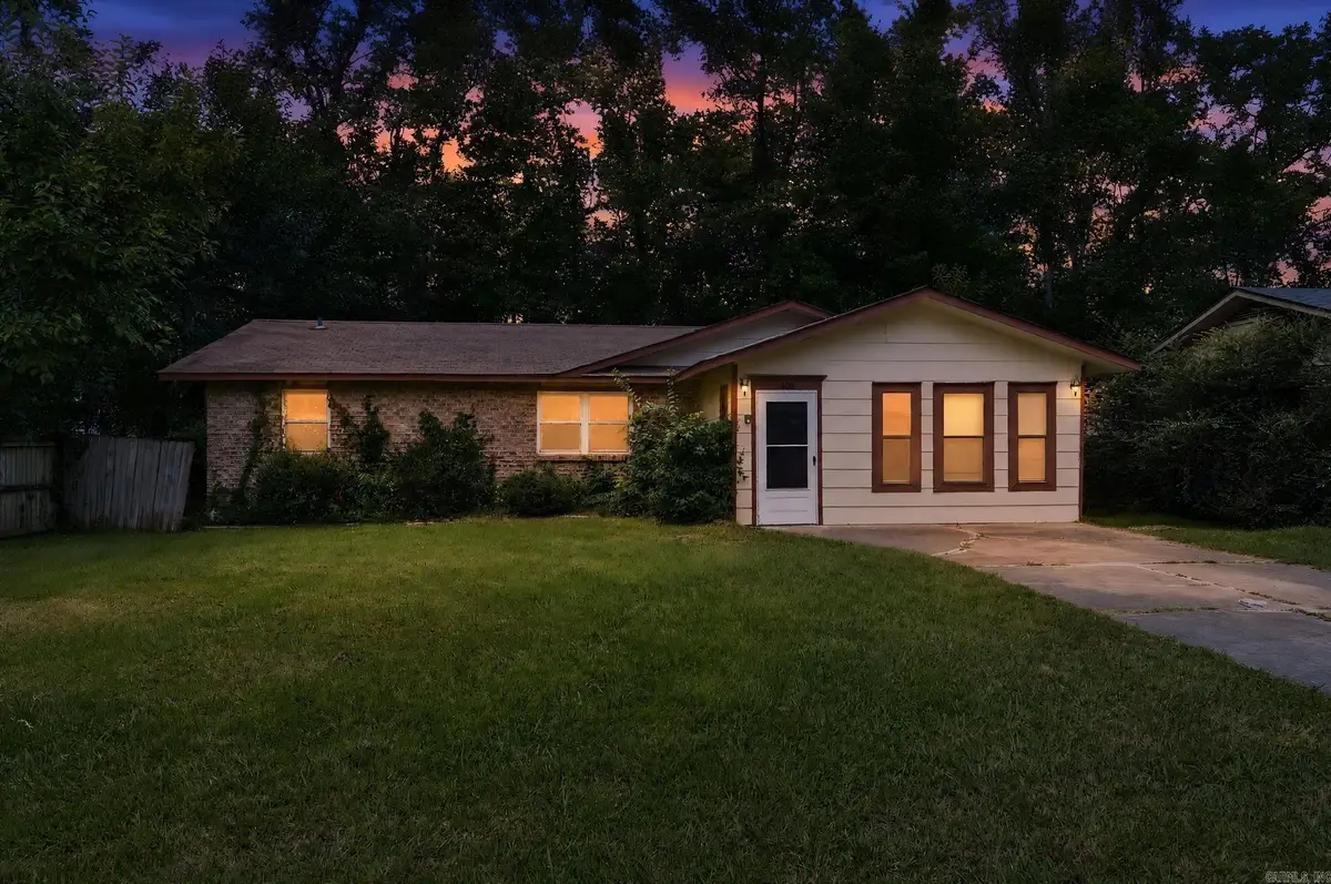 408 Overland Trail, Jacksonville, AR 72076 - #1