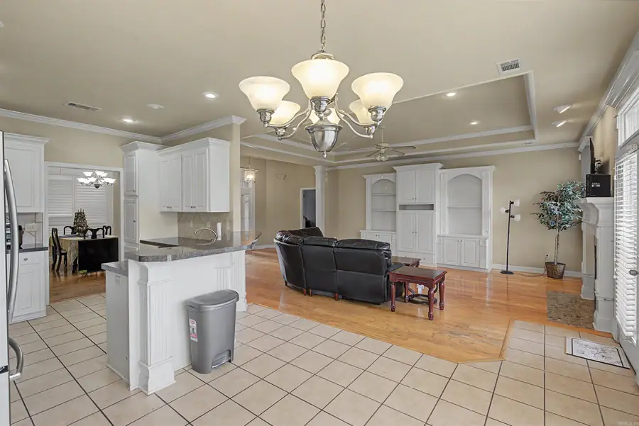 165 Pumice Dr, Sherwood, AR 72120 - #3