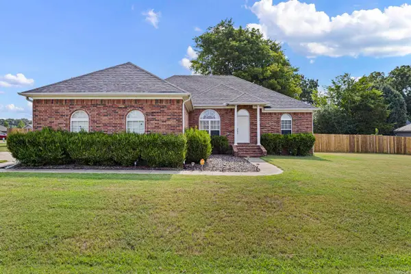 15 Joshua Cir, Conway, AR 72032
