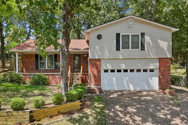 2112 Cedar Creek Road, North Little Rock, AR 72116
