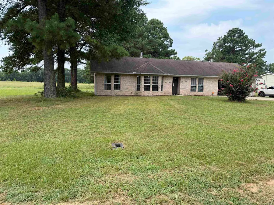 93 E Main Street, Greenbrier, AR 72058 - #2